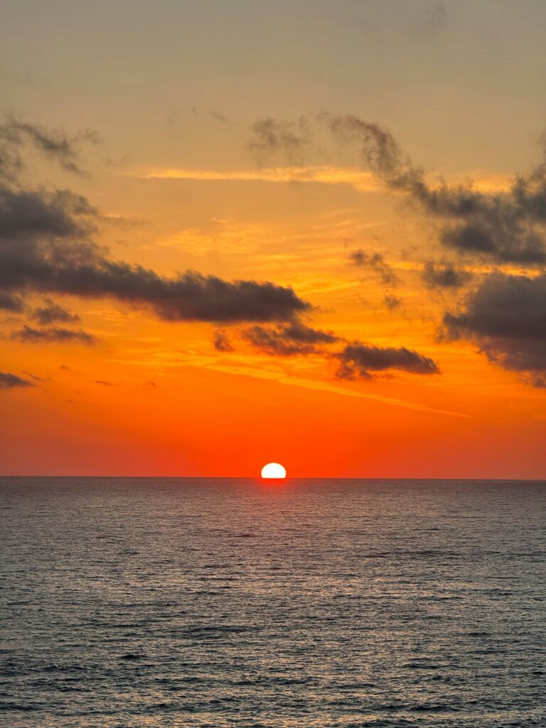 Casa à beira-mar em Garopaba com vista para o nascer do sol